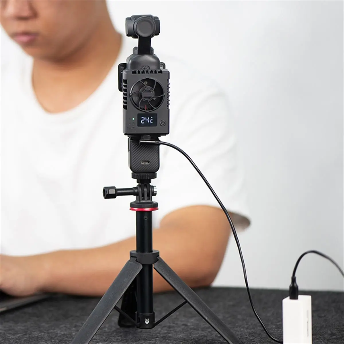 

Воздушный охладитель A73T для DJI Osmo Pocket 3: кейс-держатель, аксессуар для видеосъемки и влогов