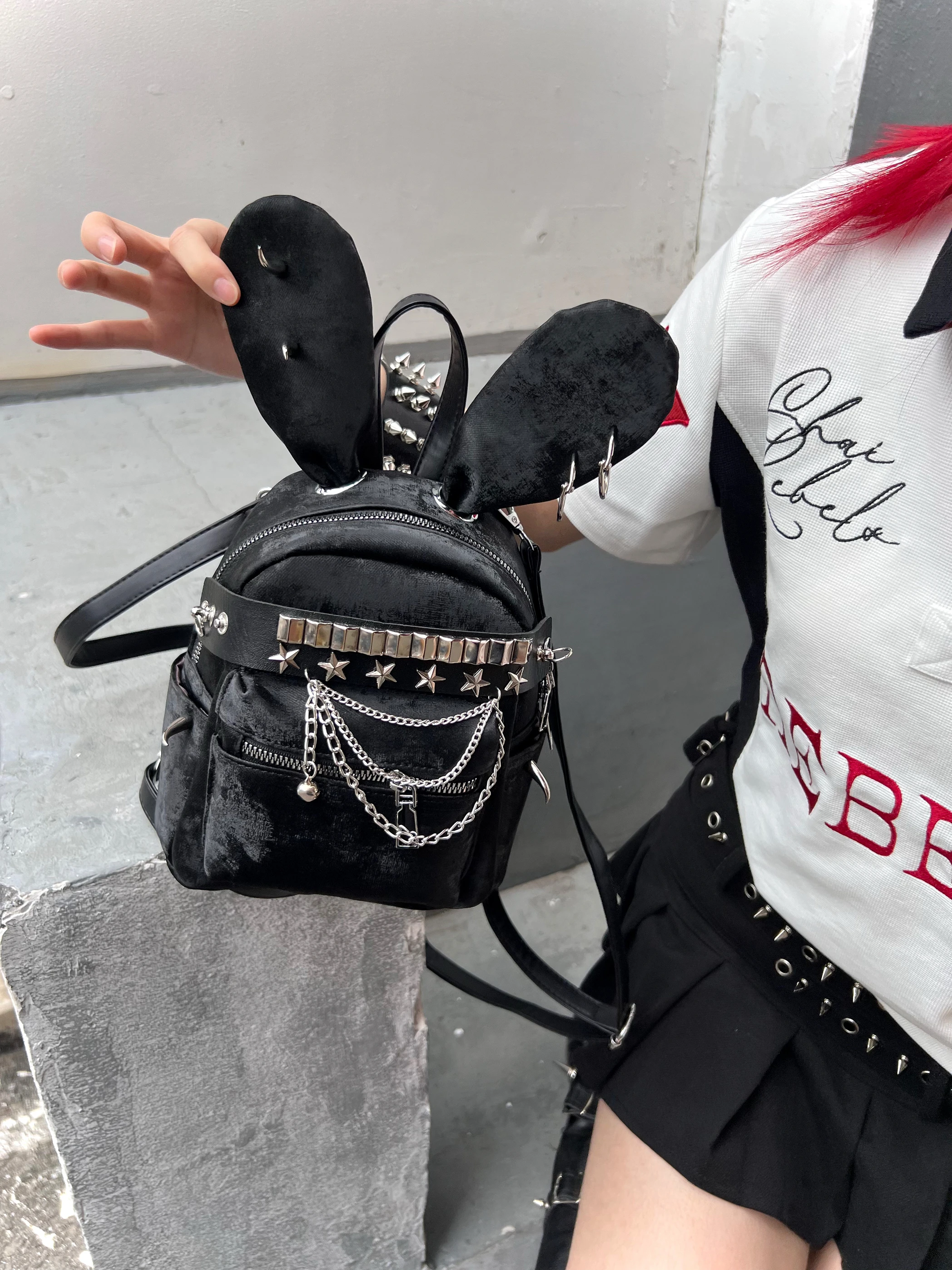 Y2K Subculture Original Japanese Punk Dark Rivet Backpack Sweet Cool Hot Girl Cartoon Bunny Ears Versatile Commuter School Bag