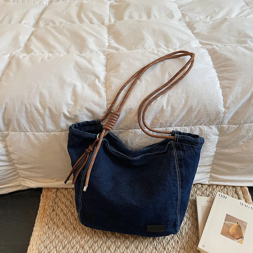 Korean Style Large Capacity Denim Shoulder Bag for Women Casual All-Match Zipper Versatile Tote Bags Daily Commute Shopping Pack