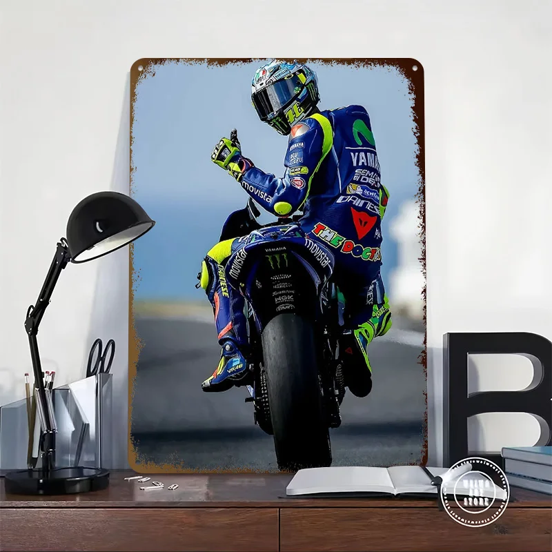 روسي VR46 دراجة نارية عمل مطبوعة ملصق ريترو خمر جدار الفن معدن القصدير علامات للمنزل غرفة نوم ديكورات مكتب ديكور #2