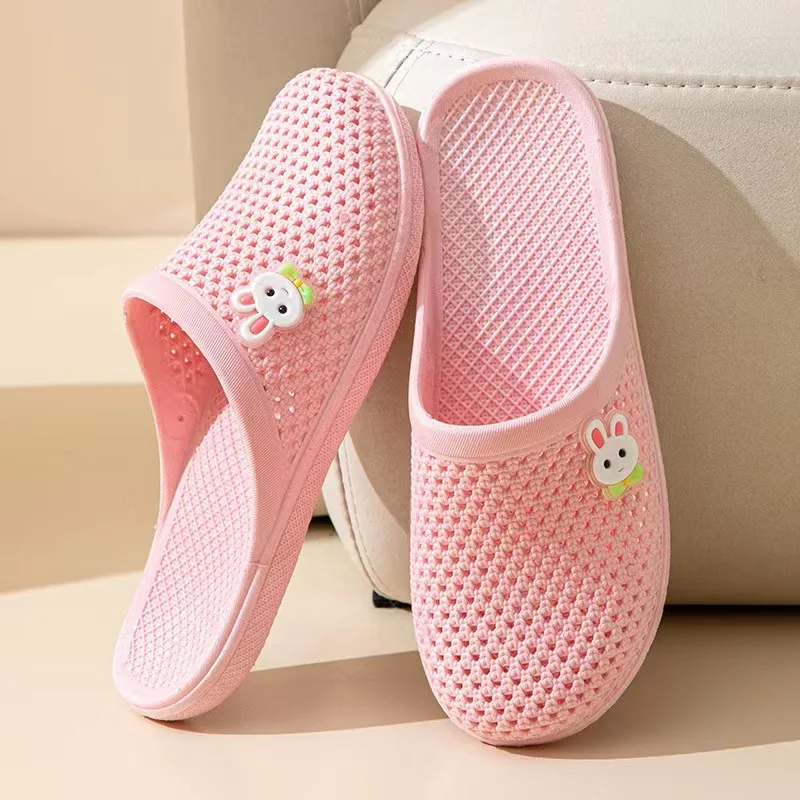 2024 Summer New Hole Sandals Flat Slippers Women\'s Soft Bottom Non-Slip Indoor and Outdoor Casual Bathroom Slippers