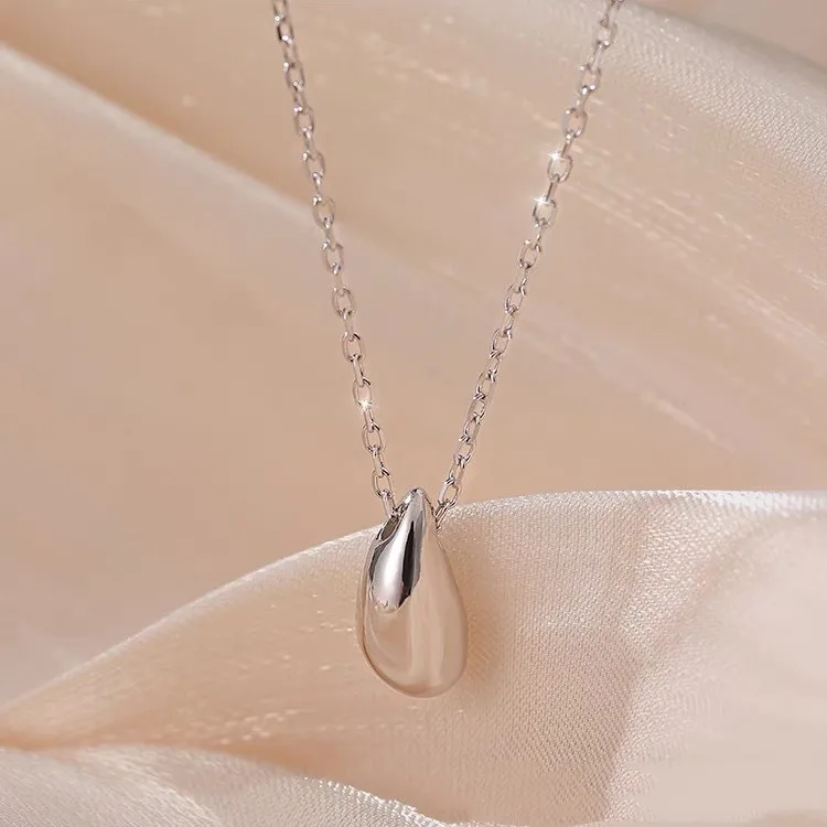 Hot Sale Minimalist Trendy Necklace for Women Water Drop Pendant Clavicle Chain Party Jewelry 2024