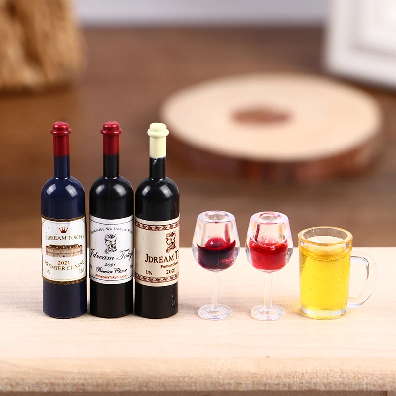 Mini Red Wine Cup Simulation Furniture Wine Glass Goblet  For Doll House Decoration 1/12 Dollhouse Miniature Accessories