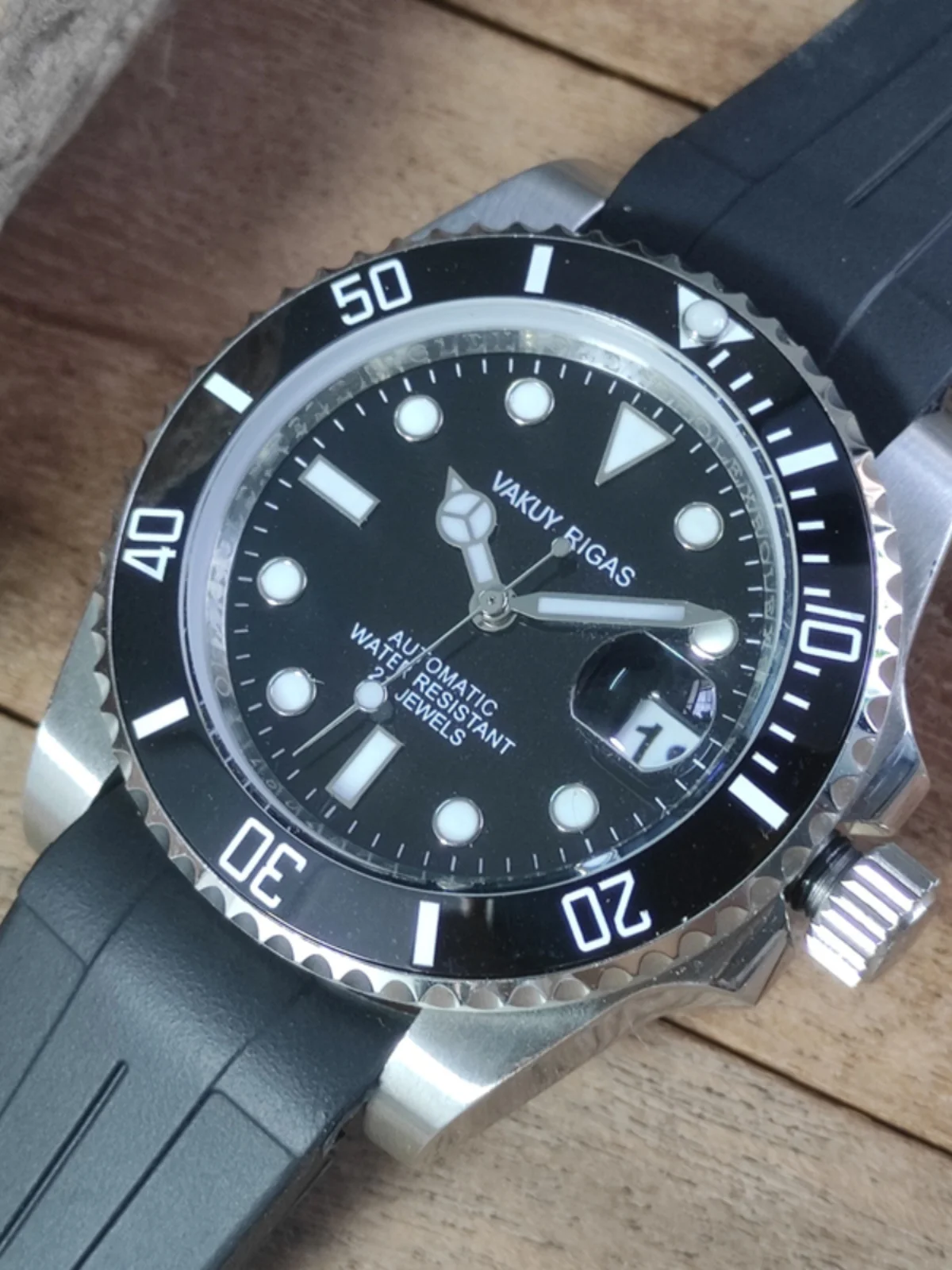 Orologio subacqueo al quarzo Vakuy SP28 Sweep Second/Japone 2315 Movimento da uomo Nastro impermeabile luminoso da lavoro nero