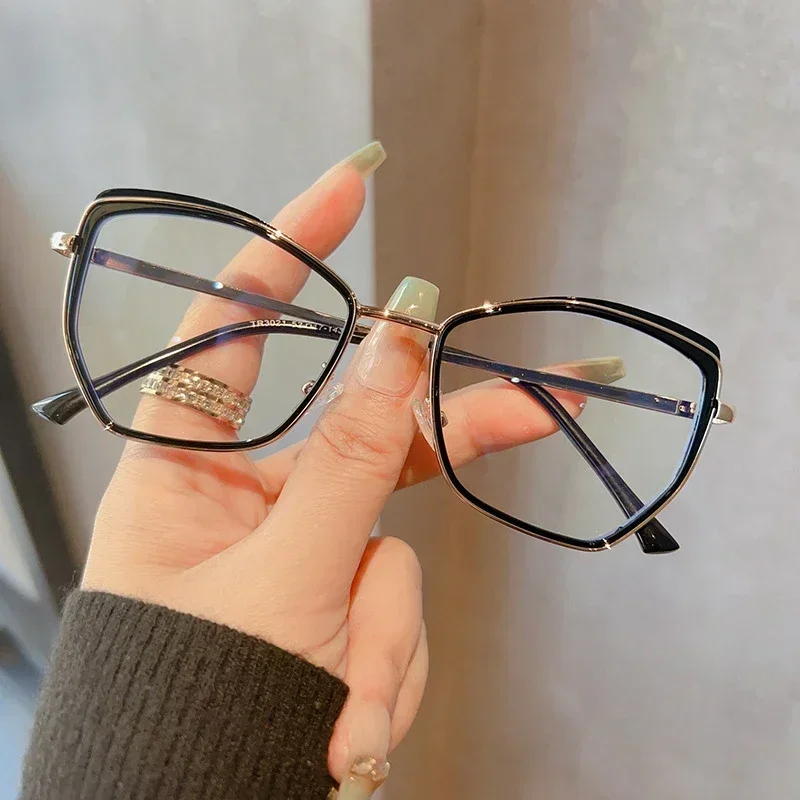 New Anti-blue Light Women Cat Eye Eyewear Luxury Metal Frame Oversized Optical Spectacle Eyeglasses Female Vintage Glasses