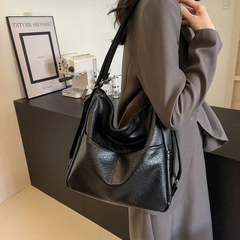 2024 New Versatile Premium Large Capacity Commuter Backpack Soft Surface Multifunctional Tote Bag Class Shoulder Bag