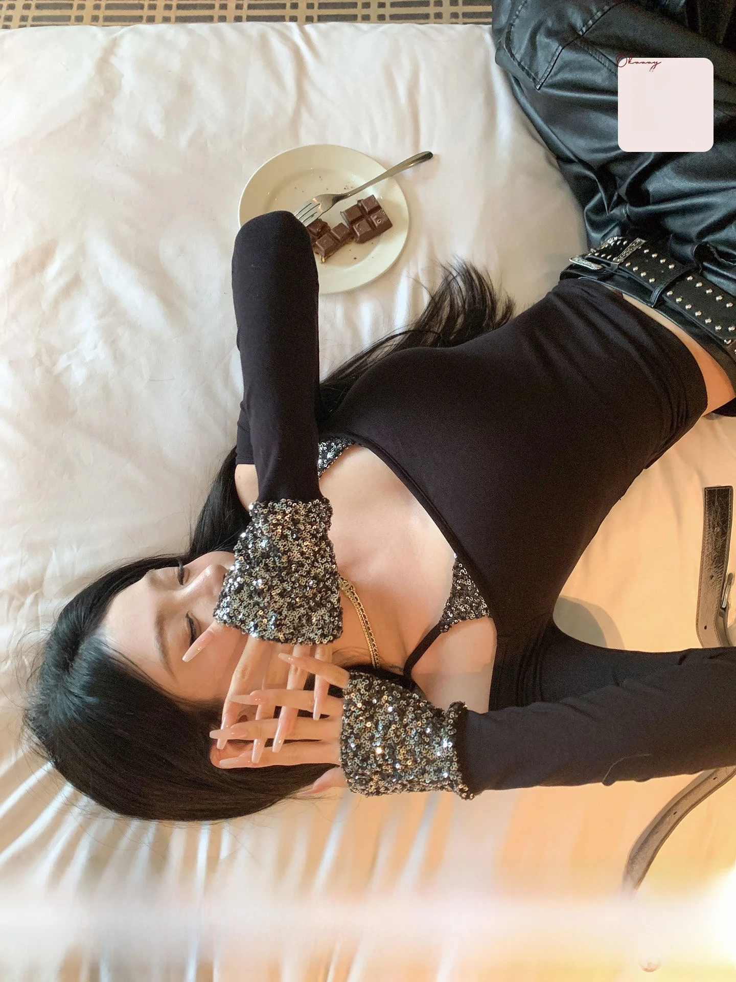 

Okaaay Autumn Winter Slim Fit Sequin Long Sve T-irt Casual Sle Women's Top Bright Sparkling Stand Edition Daily Wear