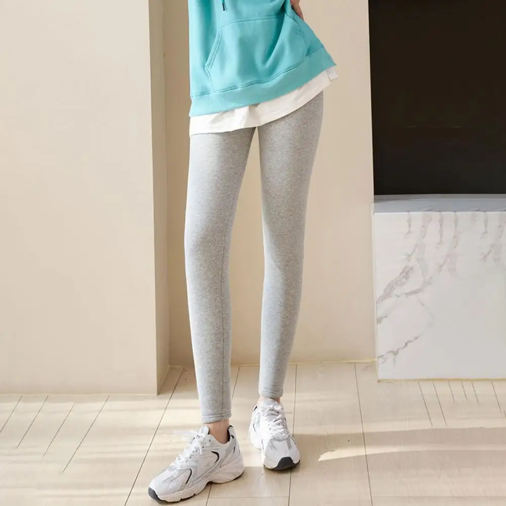 

Зимние леггинсы с высокой талией, моделирующие фигуру, универсальные, утепленные, из вельвета, однотонные, теплые, утягивающие.