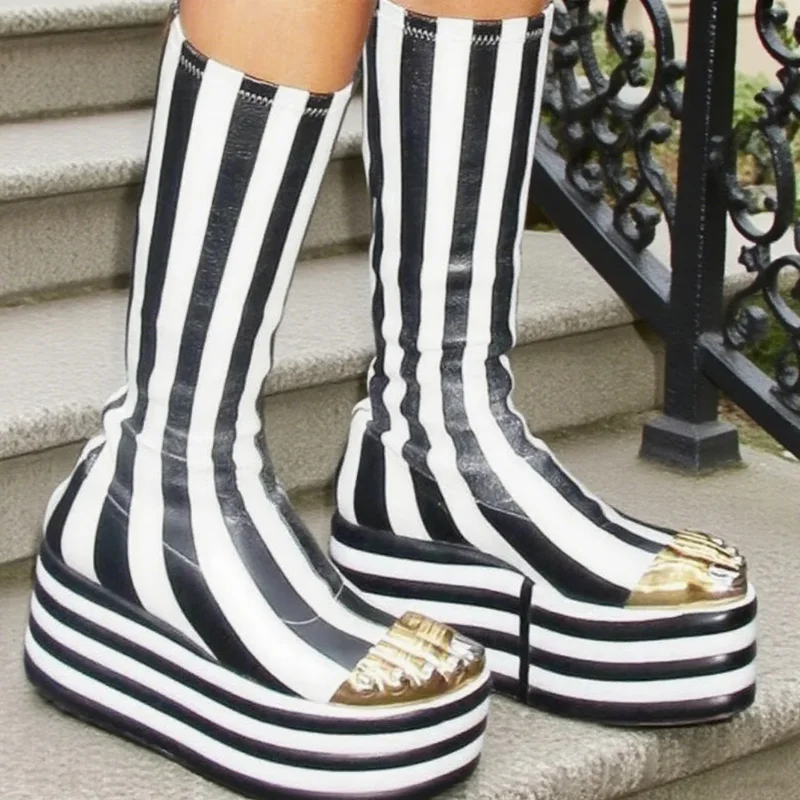 

Black White Striped Metal Decor Stretch Boots Gold Five Toe Back Zipper Platform High Top Boots Women Sexy Model Catwalk Shoes