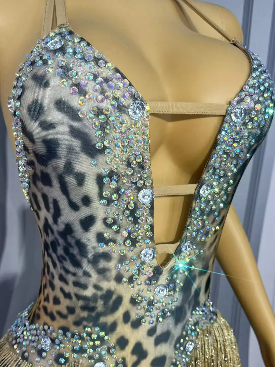 

Huangbao Sexy Leopard Print Fringe Dress Silver Rhinestone Backless Hollow Jumpsuit Bar Dancer Performance Costume Ball Gowns