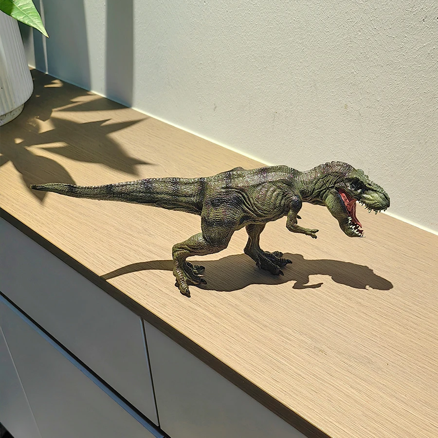 Solid large walking Tyrannosaurus rex home decoration ornament model