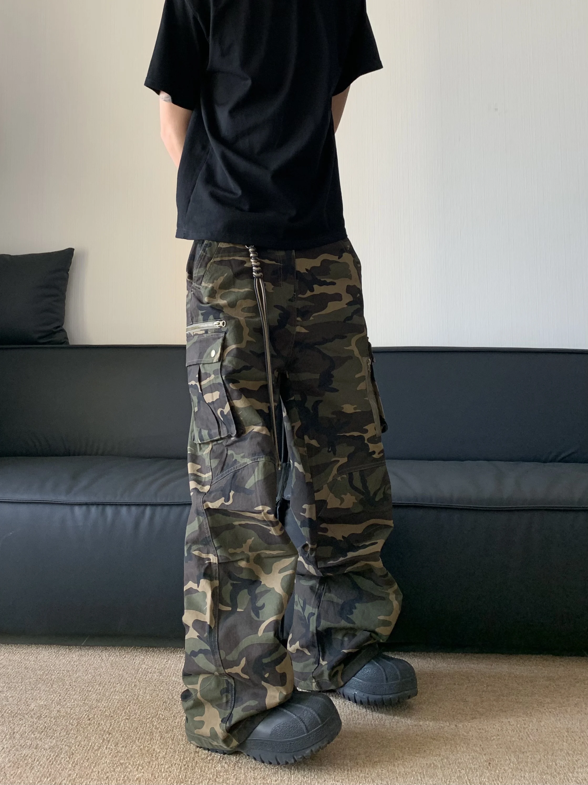 Camouflage Straight Tube Pants High Street Loose Large Pocket Cargo Pants High Waist Trendy 2024 Streetwear Męskie spodnie