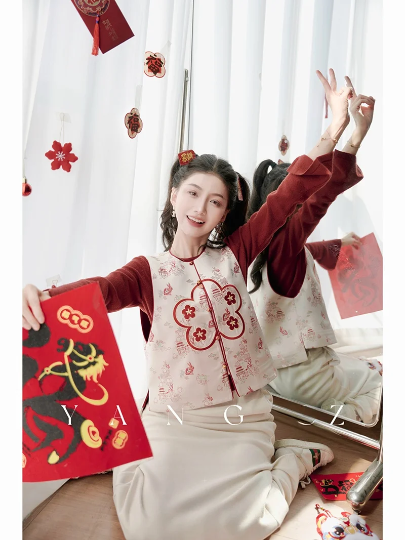 

Новый кардиган-жилет в китайском стиле с вышивкой красных цветков сливы, круглый вырез, свободный крой, женская верхняя одежда из полиэстера