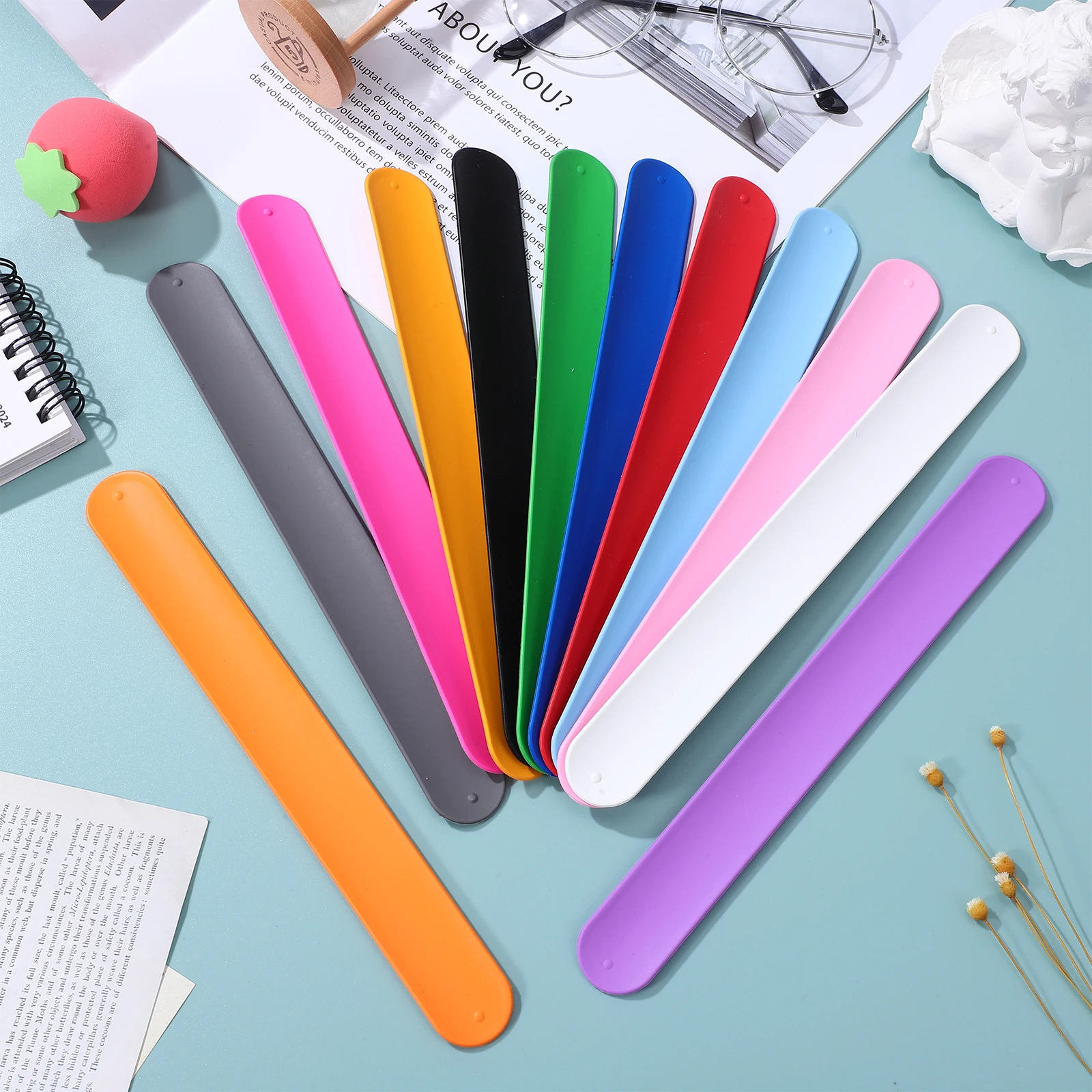 

12 Pcs Silicone Wristbands Slap Bracelets Bulk 12 Colors Comfortable Skin Friendly Party Favors Wedding Snap Wrist Bands