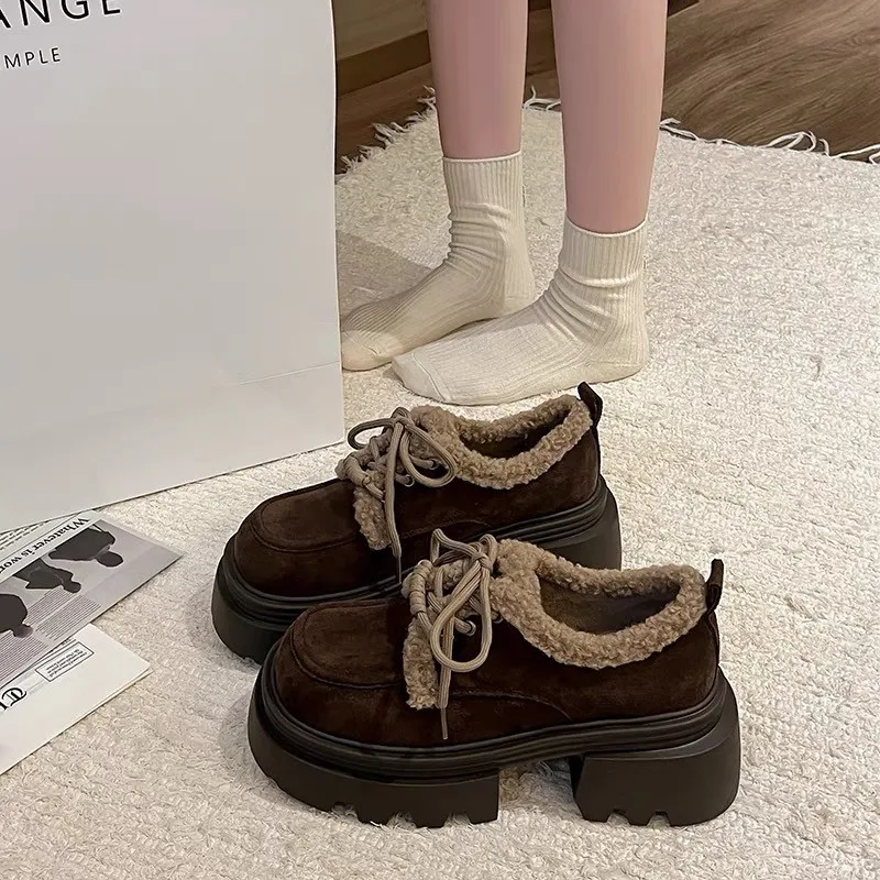 

2025 Winter British Style Women's Suede Shoes | Round Toe & Plush Fleece Lining | Versatile Warm Casual Boots