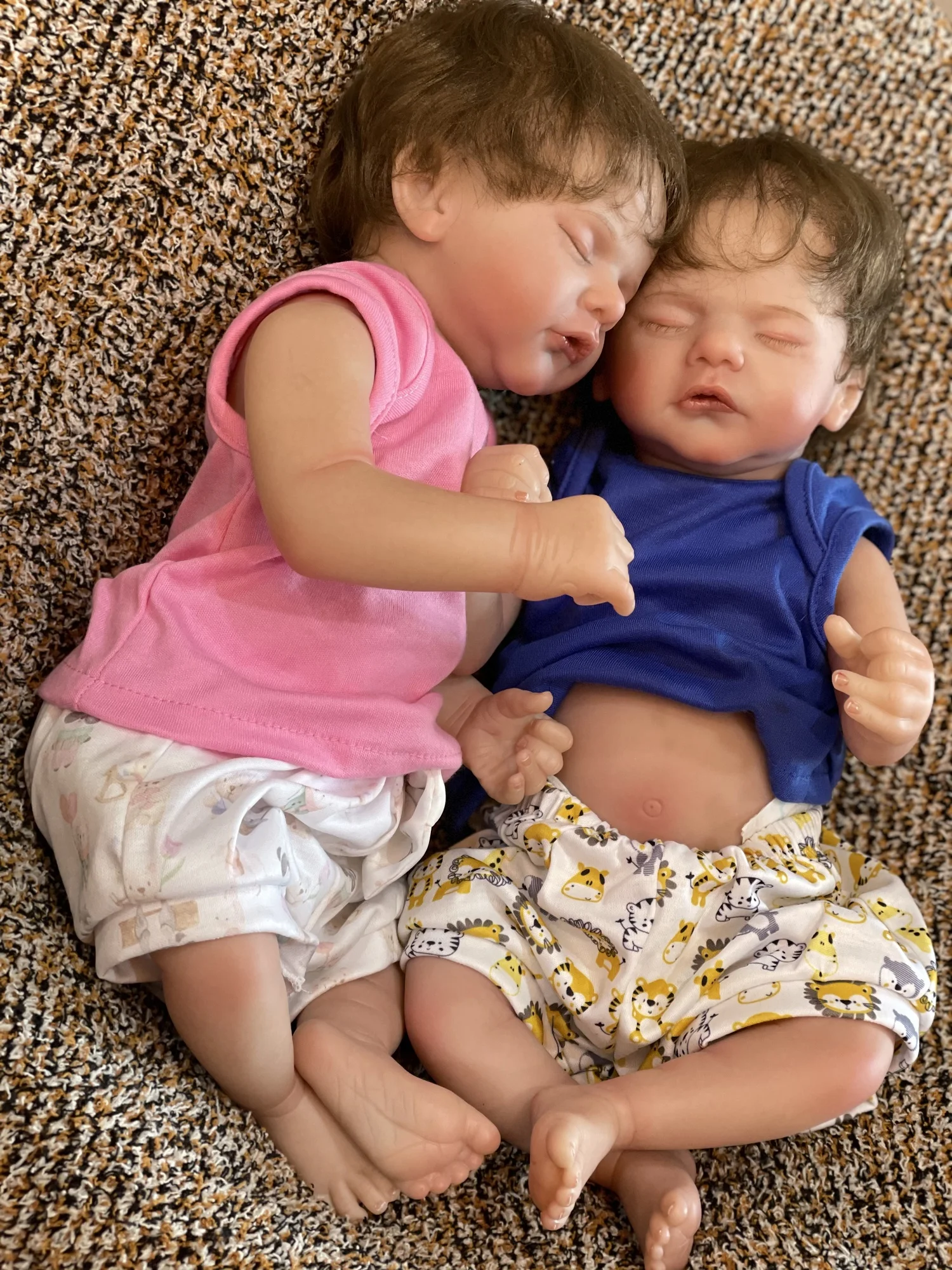 45 cm Sam Ganzkörper-Silikon-Vinyl Bebe Reborn Junge und Mädchen Lebensechte realistische Reborn-Puppe Soft Touch Feeling Neugeborene Puppe