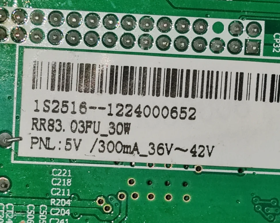 

RR8501.C031F RR83.03F LED three in one TV motherboard 42v 300ma for 1366x768 working good