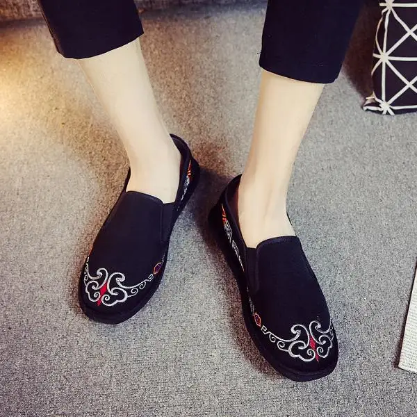 

Beijing Sle Men's Casual Canvas oes Embroidered Words Slip-On round Toe Flat Heel Cotton Lined Rubber Outsole Comfortable