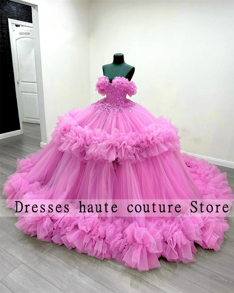 

Luxury Floral Pink Lace Quinceanera Dress Ball Gown 2025 Shiny Applique Beading Cape Sweet 16 Vestidos De 15 Anos Customized