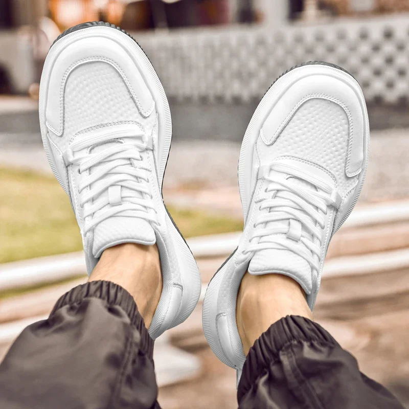 عدم الانزلاق أحذية قيادة في الهواء الطلق رجل كلاسيكي 2025 جديد الشقق اليدوية الذكور كل مباراة أحذية رياضية جلد طبيعي الرجال المدربين عادية #3