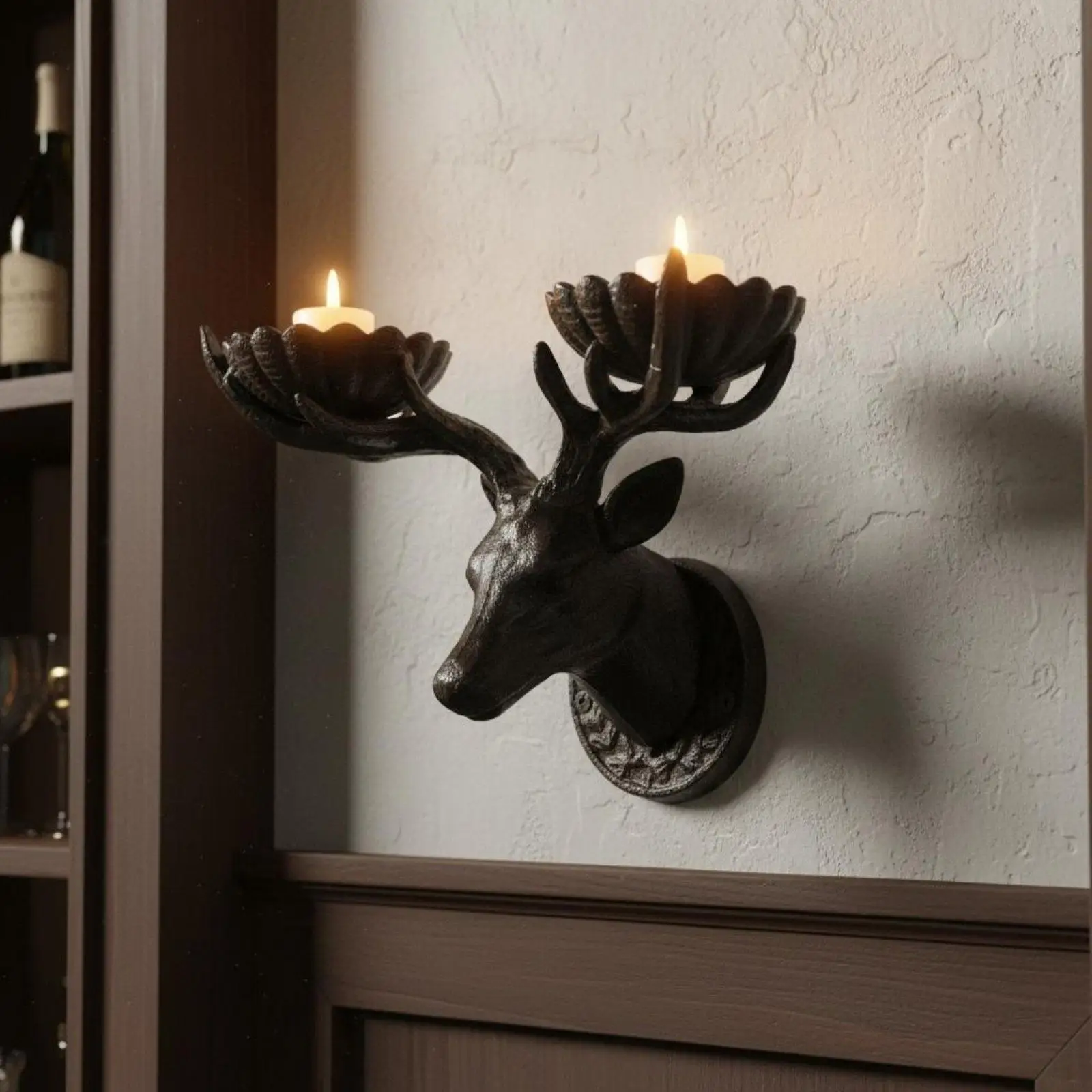 Vintage Decor Wall Candle Holder Hollow-out Design Vintage Cast Iron Sconce Farmhouse Decor Arched Filigree Candle Holder for