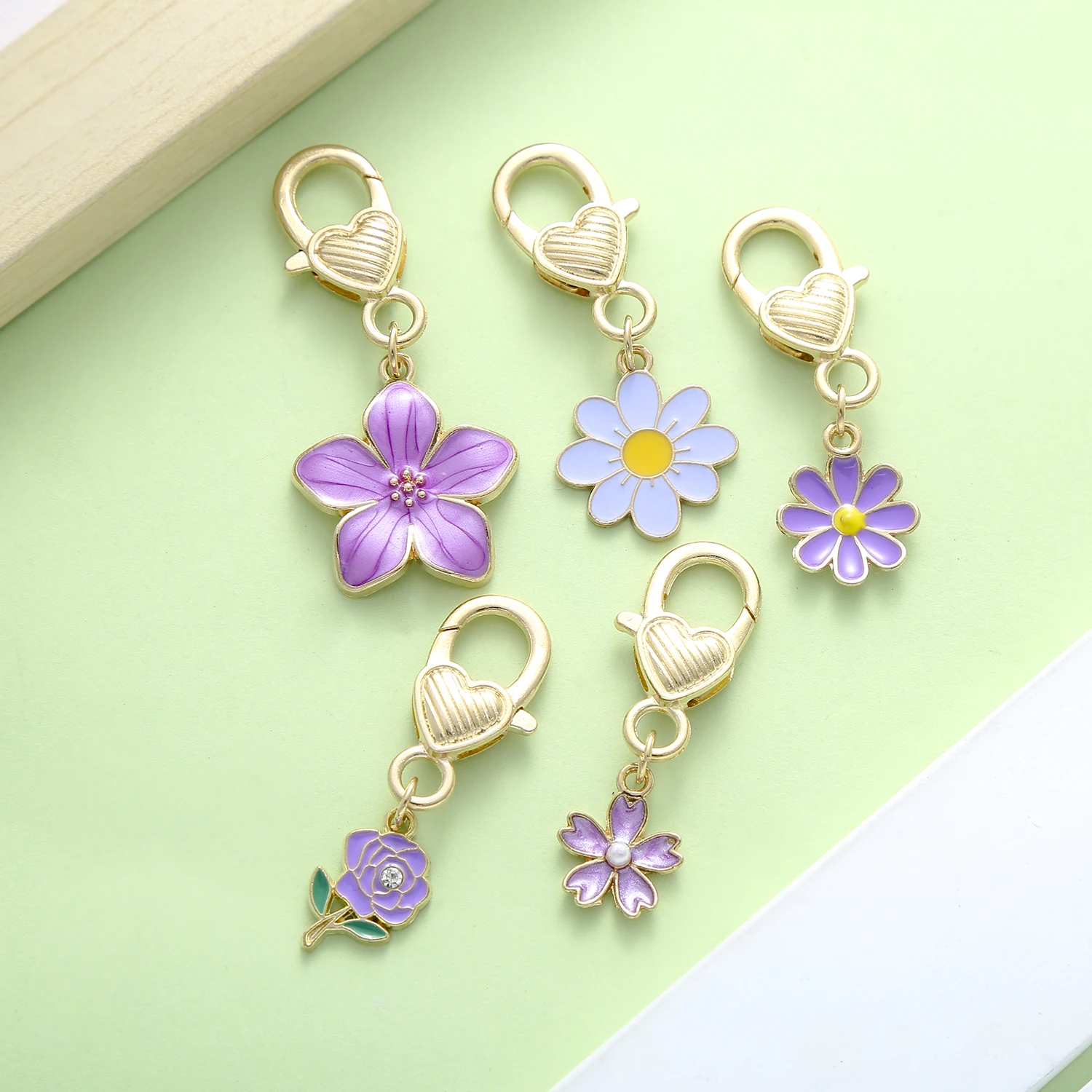5pcs Enamel Flower Keychains, Alloy Rose Flower, Cherry Blossom, Chrysanthemum Key Ring, For Car Keys, Backpacks, Wallets