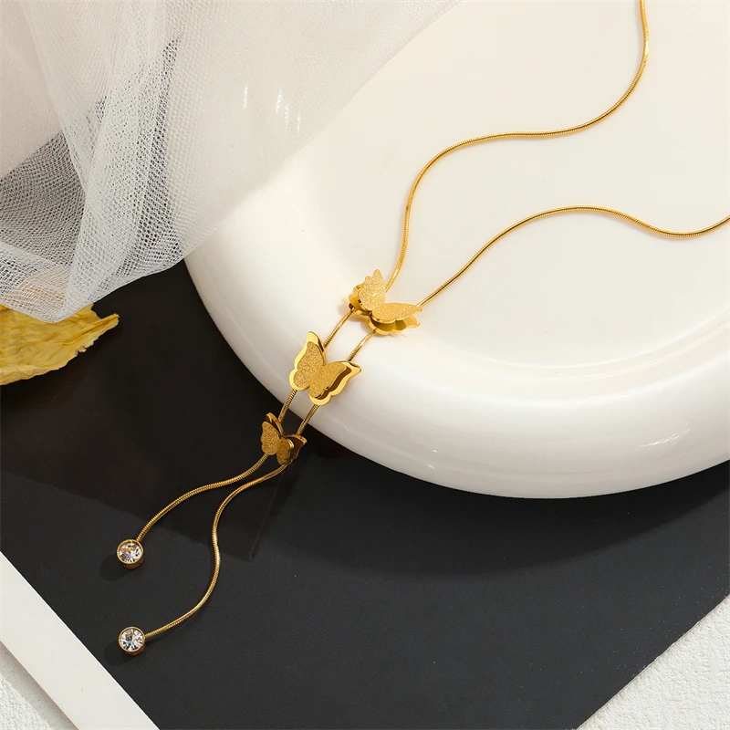 316L الفولاذ المقاوم للصدأ موضة جديدة مجموعة مجوهرات مقاومة للماء لا حساسية فراشة سحر سلسلة القلائد سوار أقراط للنساء