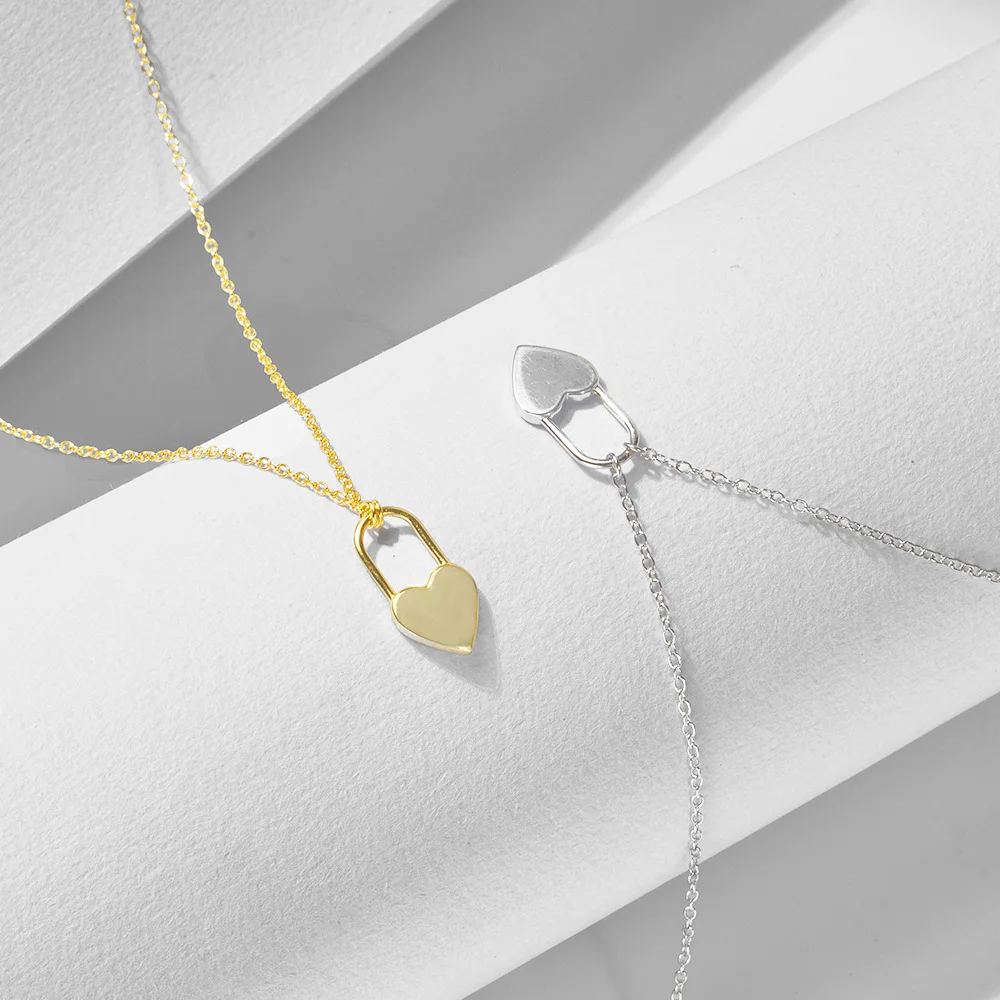 

European-American S925 Sterling Silver Niche Necklace, Minimalist Heart Lock, INS Light Luxury Fresh Collarbone Chain for Women