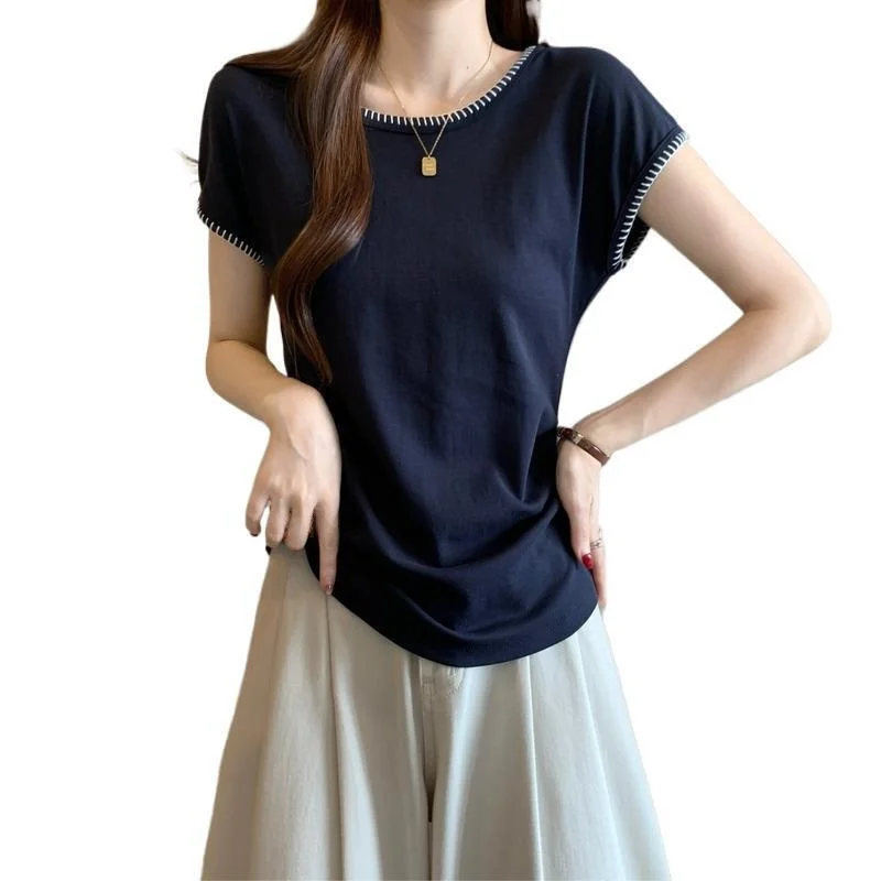 Letnia damska ażurowa koszulka typu batwing, dopasowany krój, jednolity kolor, modny top damski z kolekcji wiosna 2025.