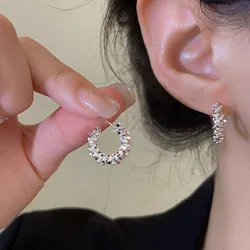 2023 New Fashion Trend Unique Design Elegant Exquisite Irregular C Shape Earrings Female Jewelry Party Premium Gift Wholesale