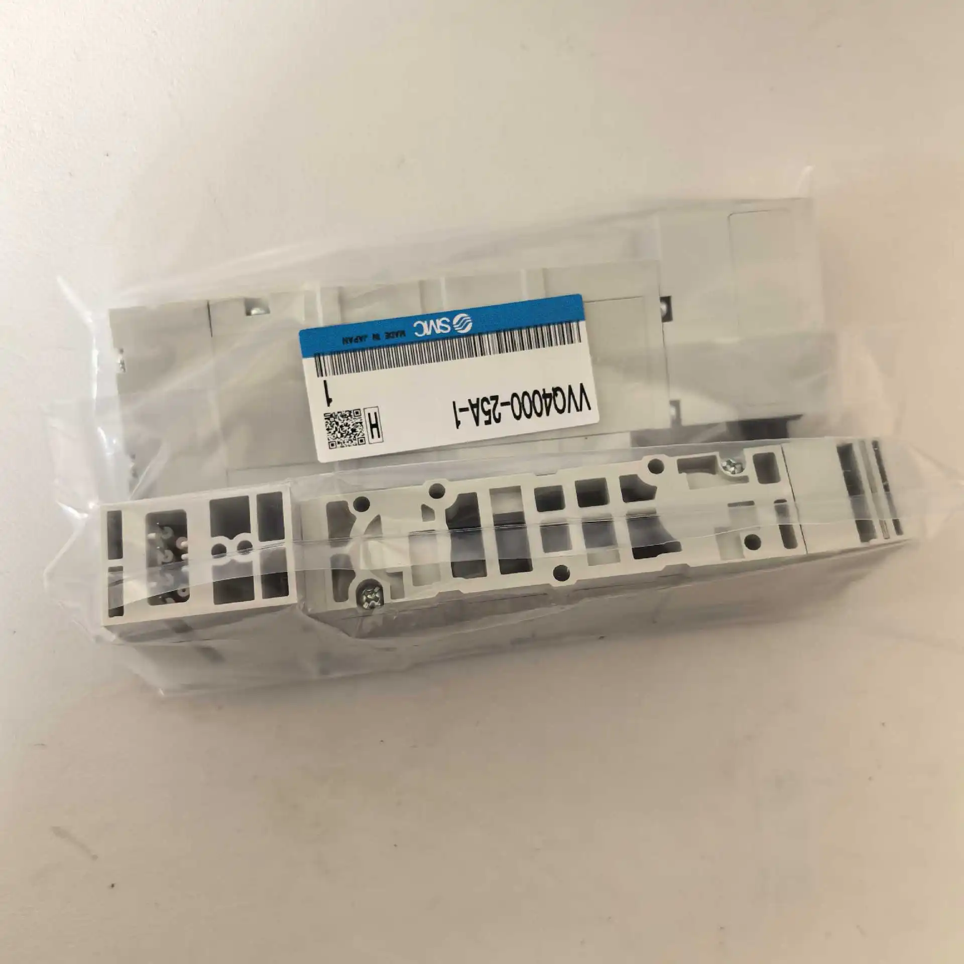 SMC Abort Baffle With Residual Pressure Release VVQ4000-25A-1