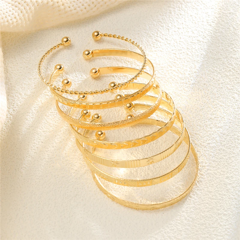 7Pcs/Set Punk Vintage Gold Color Bangles For Women Star Heart Twist Exaggerated Classic Charm Bracelet HipHop Fashion Jewelry image 4