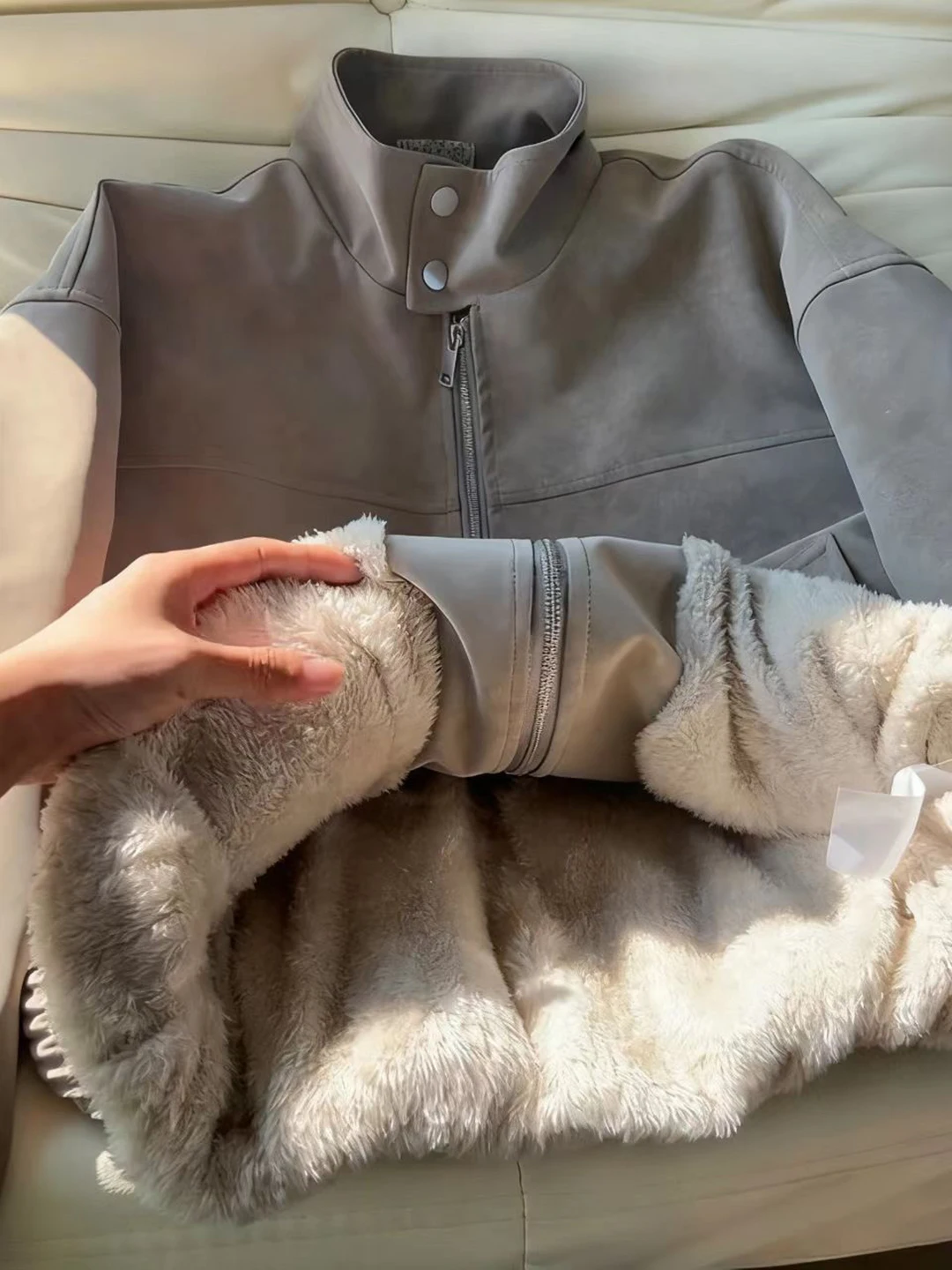 

Мужская зимняя куртка из замшевого хлопка с эффектом окрашивания, утепленная овечьим вельветом, в американском стиле, с воротником-стойкой, износостойкая хлопковая одежда