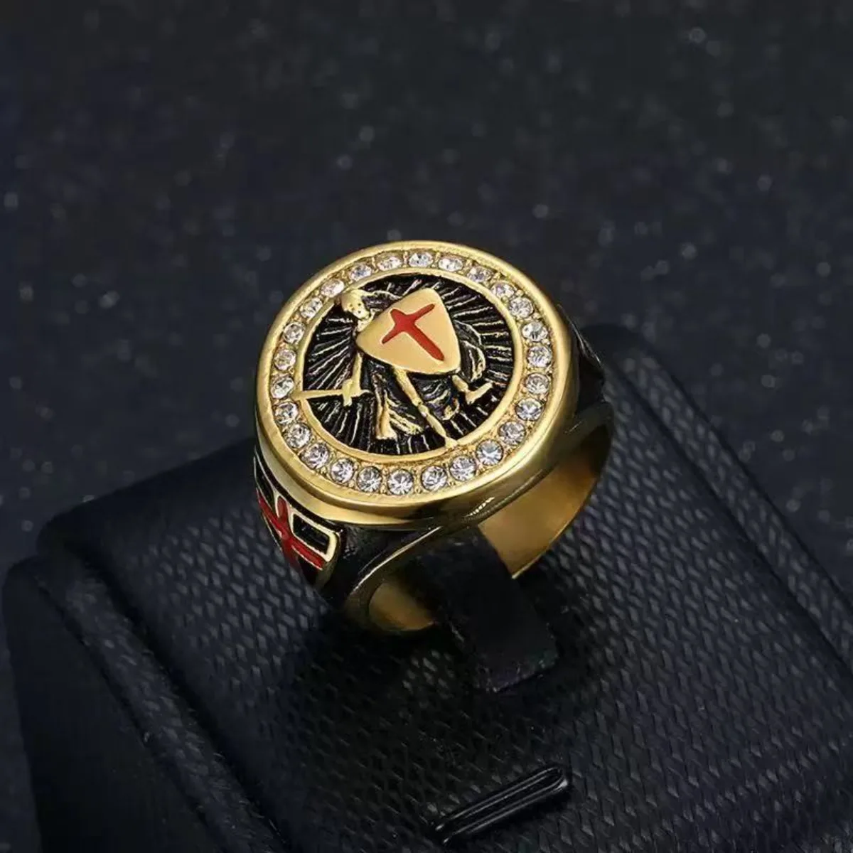 Vintage Golden Knights Templar Rings for Men Shield Sword Shaped Titanium Steel Punk Jewelry Hand-carved Red Cross Ornament Gift