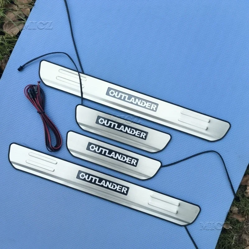 

Светодиодный светильник для Mitsubishi Outlander 2013-2019 автомобильные аксессуары, Стайлинг автомобиля, крышка двери автомобиля из нержавеющей стали, наружная накладка на порог