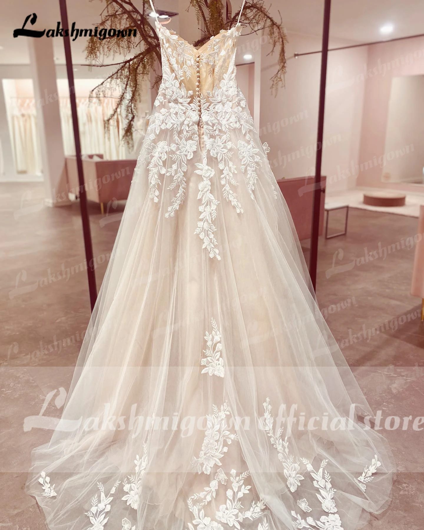 Spaghettiträger Damen Boho Hochzeitskleid Spitzenoberteil Schickes Brautkleid A-Linie Tüll Hochzeitskleider Rückenfreies Kleid Nach Maß – Detail 6