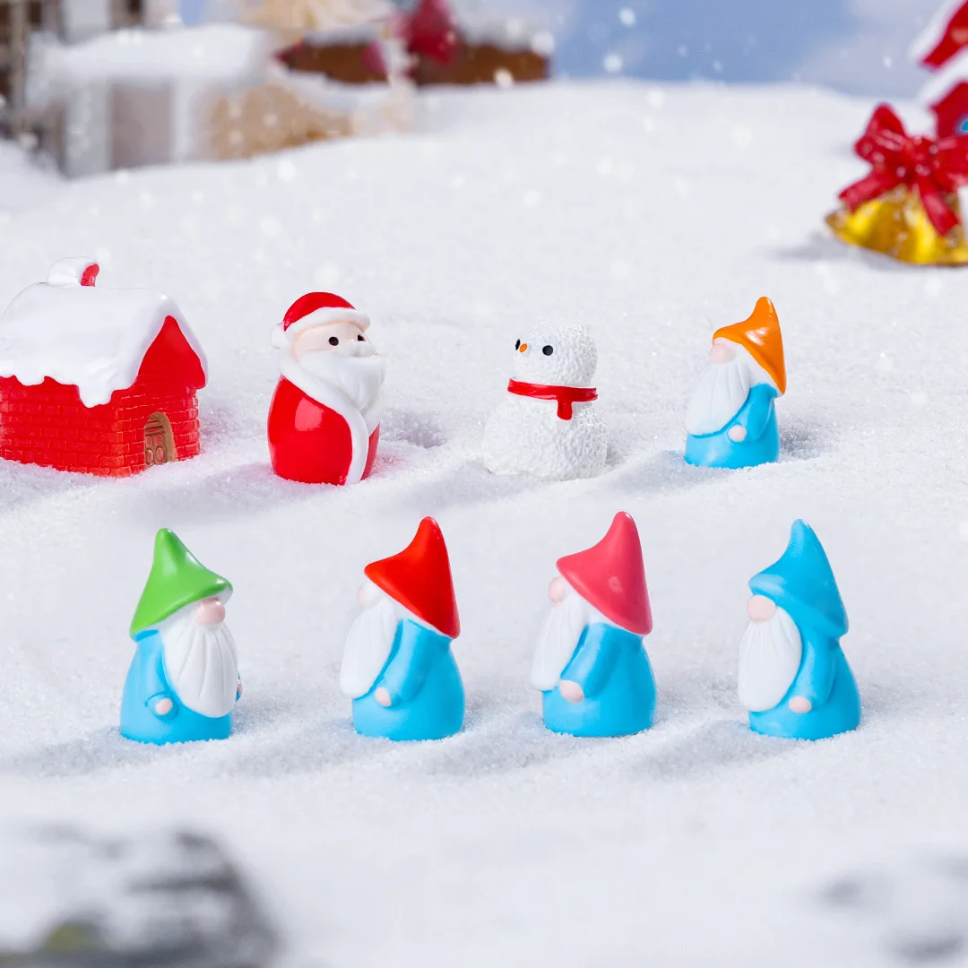Merry Christmas Dwarf Doll Miniature Figurines Mini Resin Ornaments Snow House Micro Landscape Diy Craft New Year Gifts