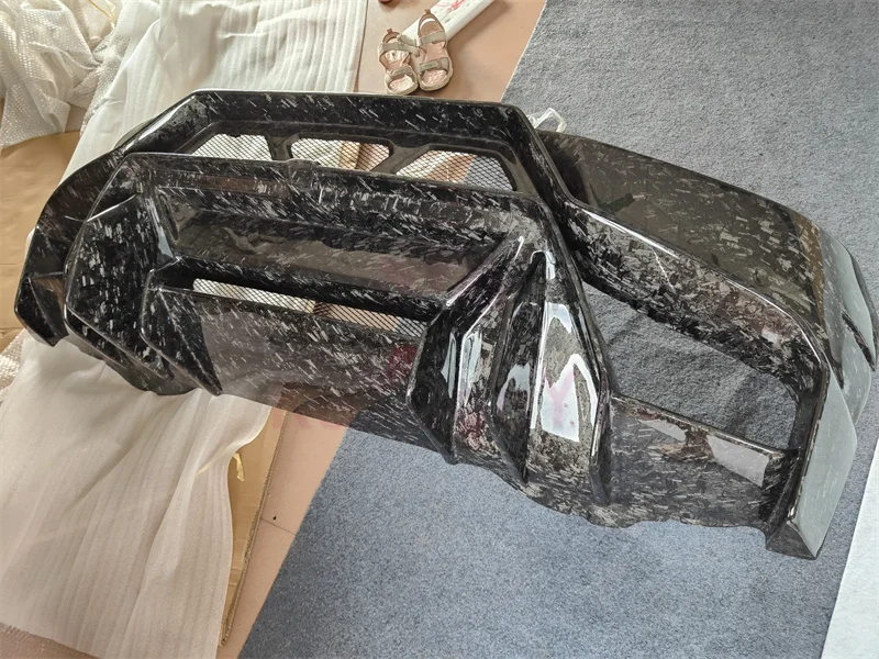 

Style Hot Pressed Dry Carbon Forged Rear Bumper Body Kit for Lamborghini HuracanLP580 LP610