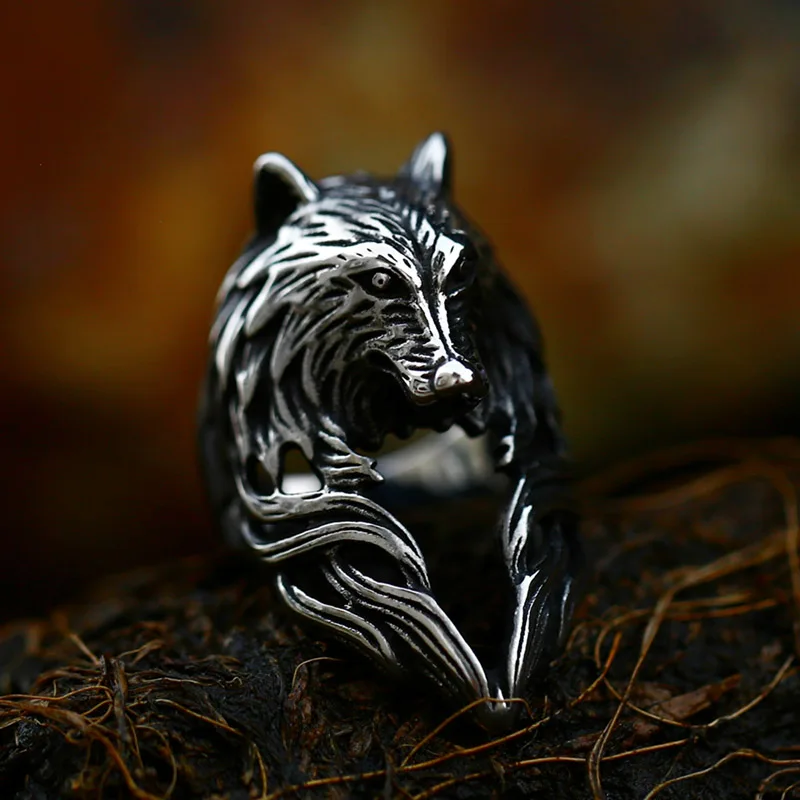 Steel Soldier  Wholesale Mens StainlessSteel Antique Punk Crystal Animal Design Big Wolf Head Ring