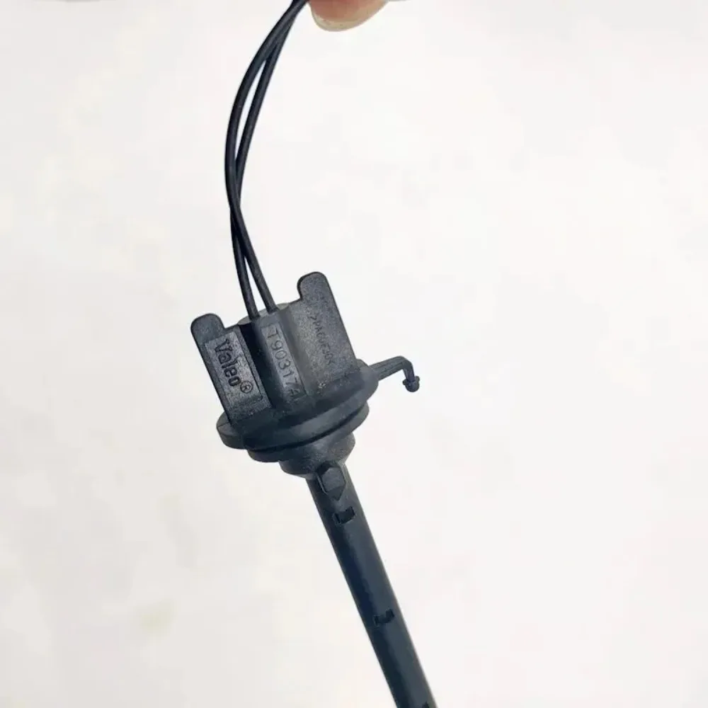 1pcs 6445ZT Suitable for 206 207 301 307 807 C4C5 Evaporator Temperature Sensor Auto Parts