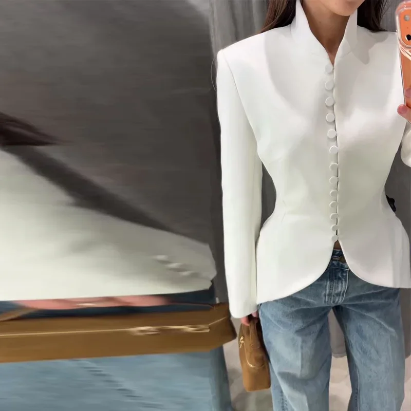 Eleganter, schmaler Blazer mit Knöpfen für Damen, schwarz, einreihig, V-Ausschnitt, lange Ärmel, Damenmäntel, Herbst/Winter 2026, Damenoberbekleidung – Detail 4