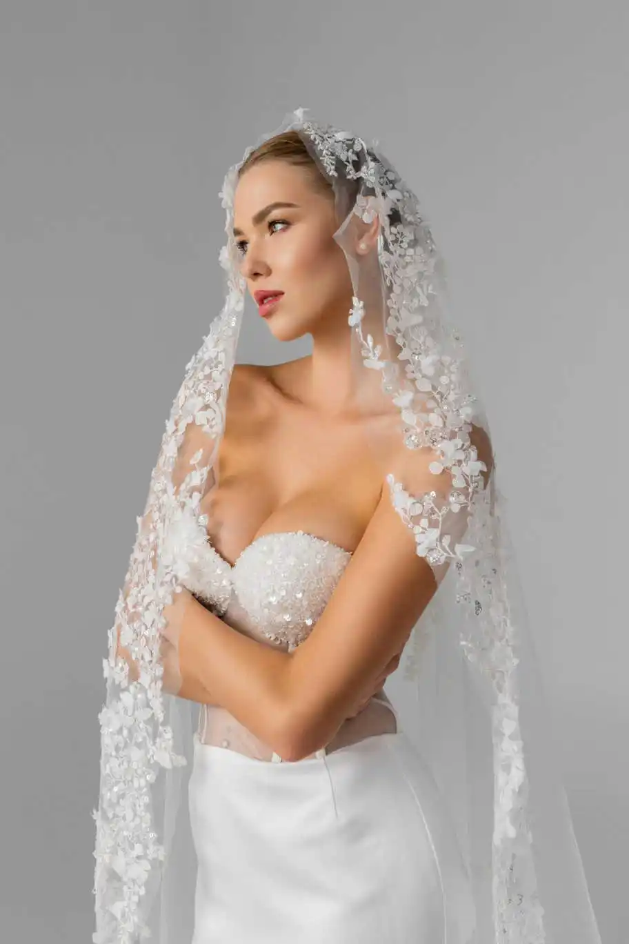 طرحة زفاف لامعة مزينة بالترتر طول الكاتدرائية طبقة واحدة حجاب الزفاف حافة مزخرفة للعروس فيلو دي كابيزا مخصصة #3