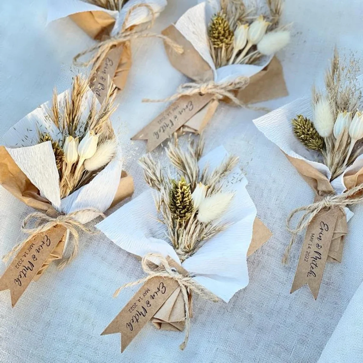 

Мини-букет - Свадебные сувениры для гостей - Букет из сушеных цветов на магните - Массовый сувенир