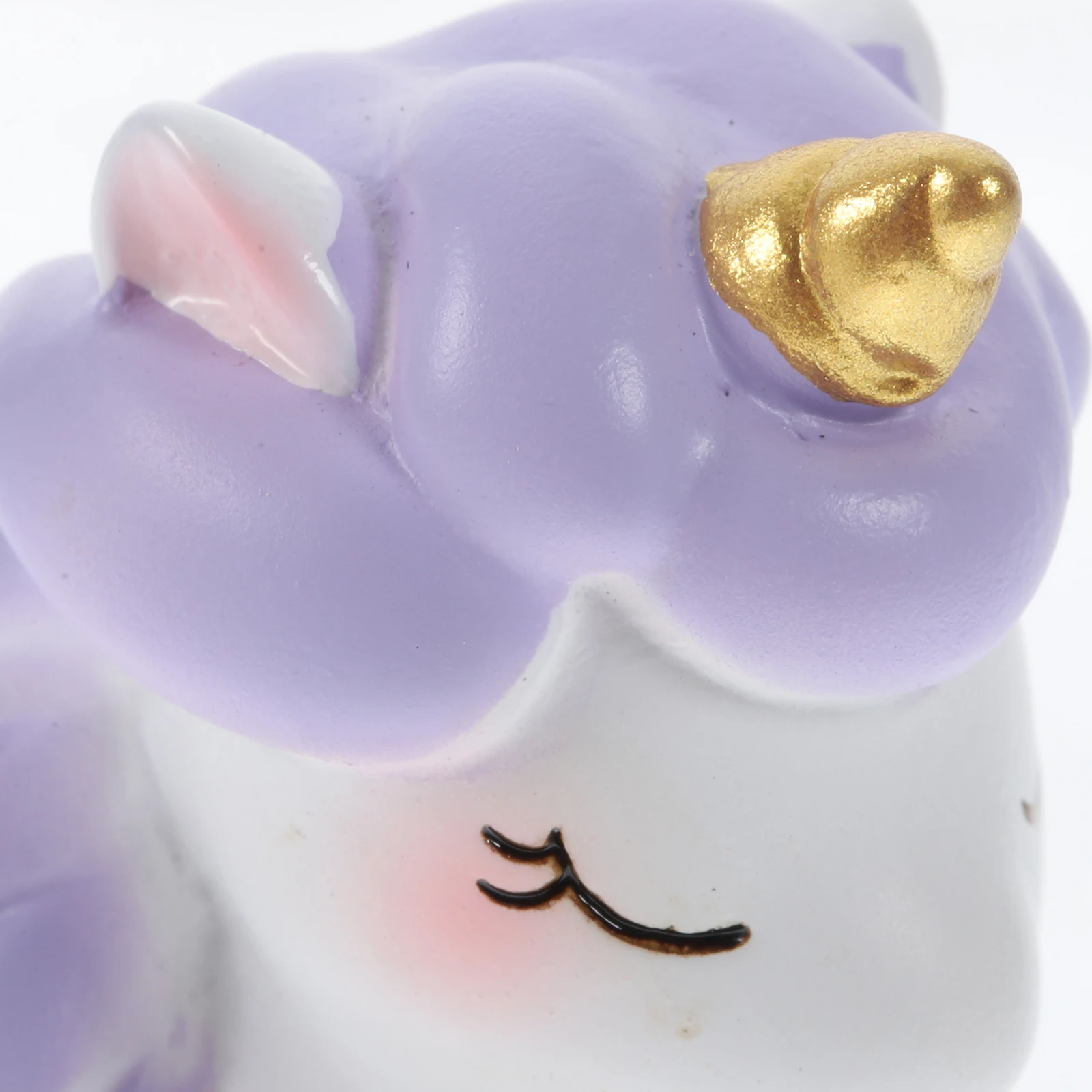 

2 Pcs Unicorns Ornaments Creative Desktop Decoration Trinkets Resin Decorations