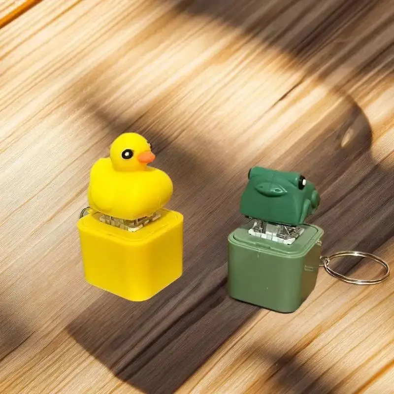 Lustiger schlagender Frosch-Enten-Schlüsselanhänger, wiederaufladbare Tastatur, Fidget Clicker, Sound-Schlüsselanhänger mit LED-Licht zur Stressabbau