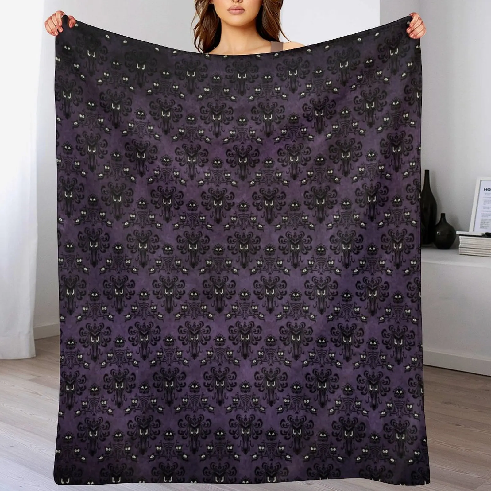 Haunted Mansion Wallpaper Throw Blanket Fuzzy Plush Throw Blanket for Sofa Chair