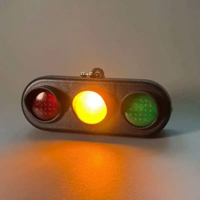 Mini Traffic Light Keychain Light Up Pendant Simulation Signal Light Sound Effect Flashlight Gift
