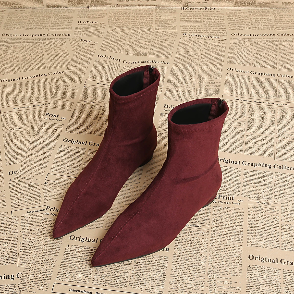 

Women's Autumn Zipper High Heels 2025 New Trend Casual Low Heel Ankle Boots Sexy Pointed Nightclub Party Boots Botas Mujer