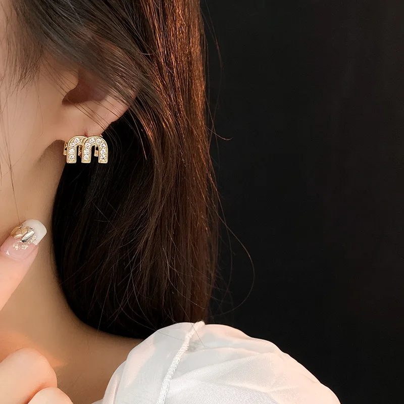 Thumbnail 4 - #29 Best Earrings to Buy In 2026