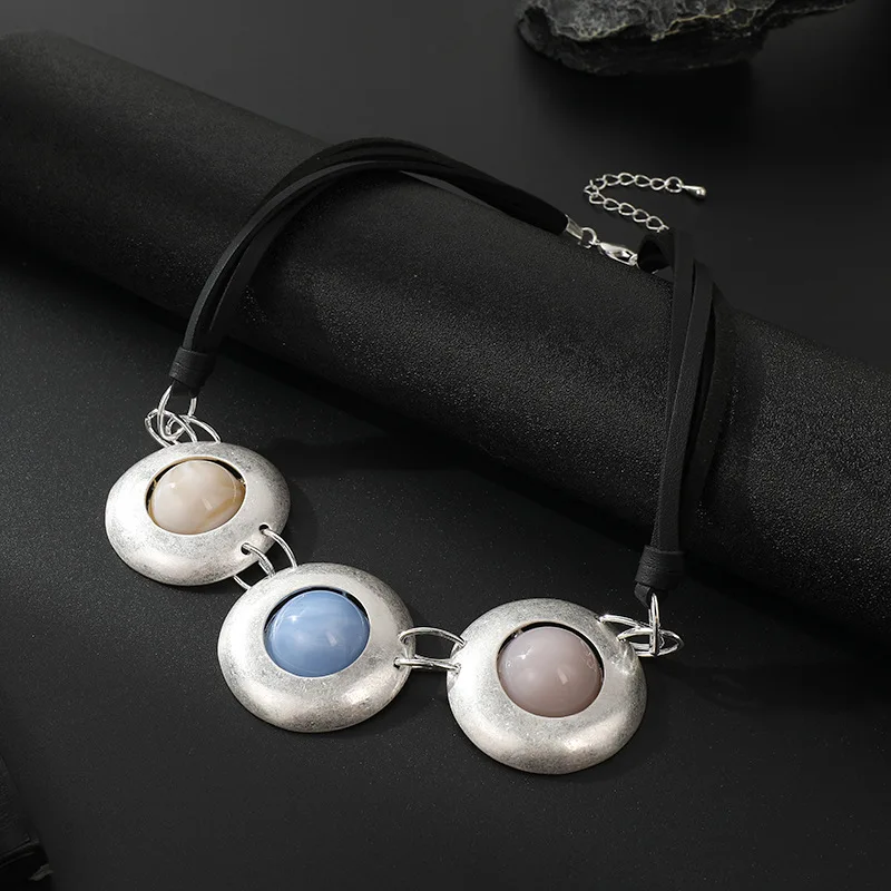 Mode Kreisförmige Spleißen Geometrische Anhänger Legierung frauen OL Kurze Halskette Charme Schmuck – Detail 7